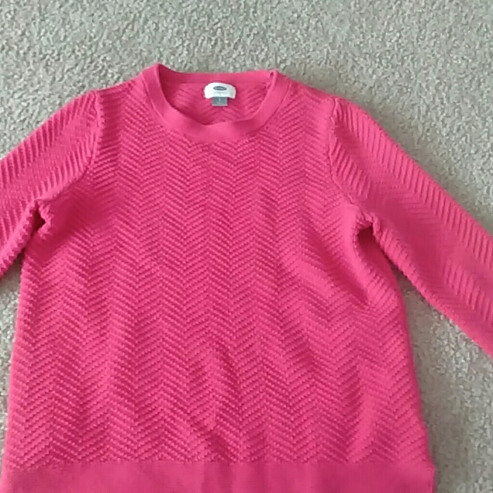 Old navy pink sweater size large